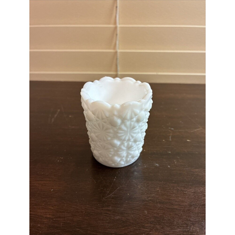 VTG Mosser Daisy and Button Opalescent Milk Glass Toothpick Holder
